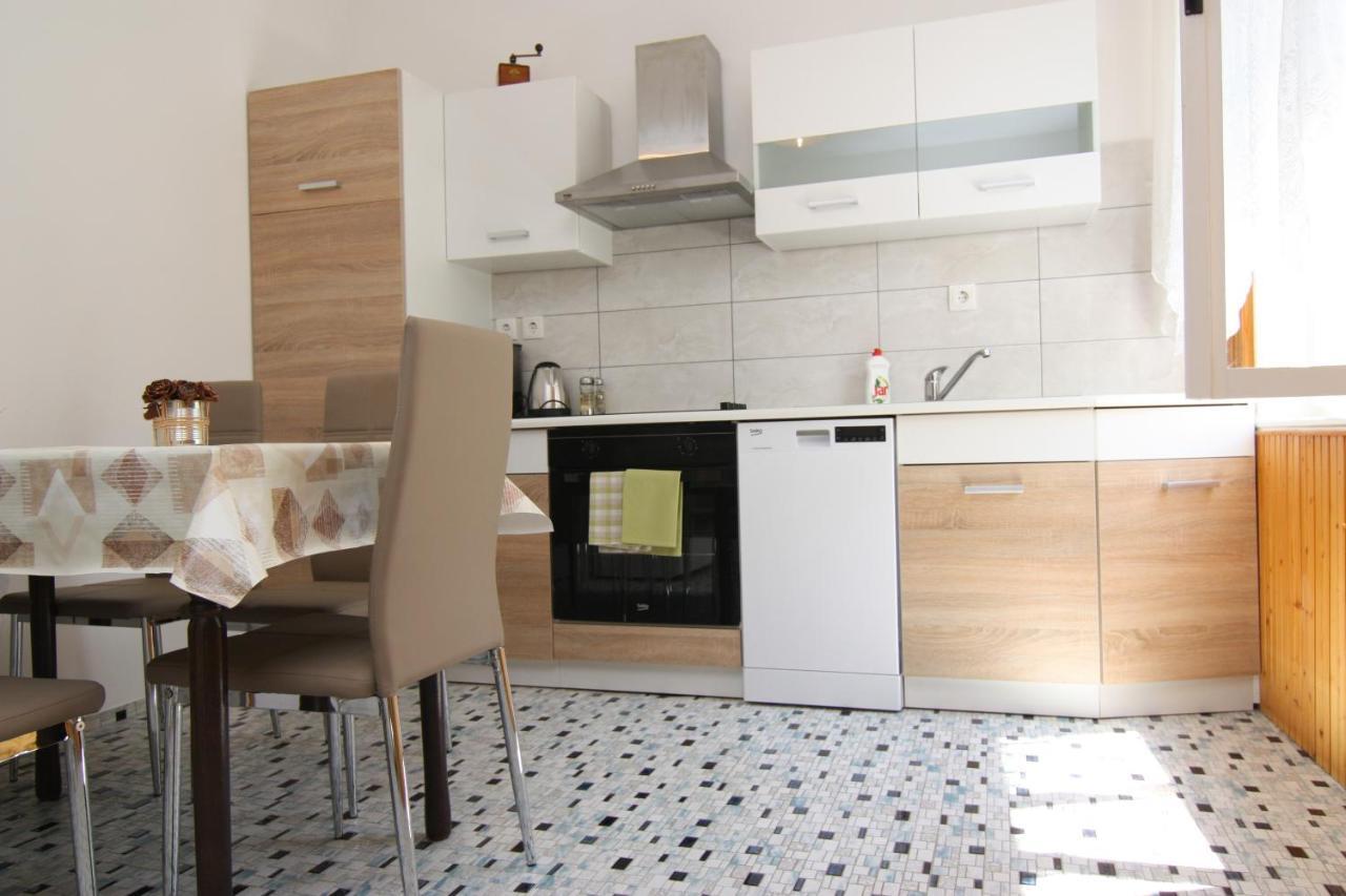 Holiday House Palma Dobrinj Kültér fotó